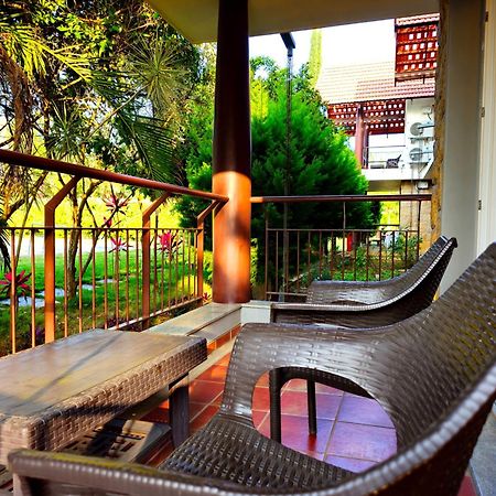 7 Heaven Villas & Resorts Chikmagalūr Esterno foto