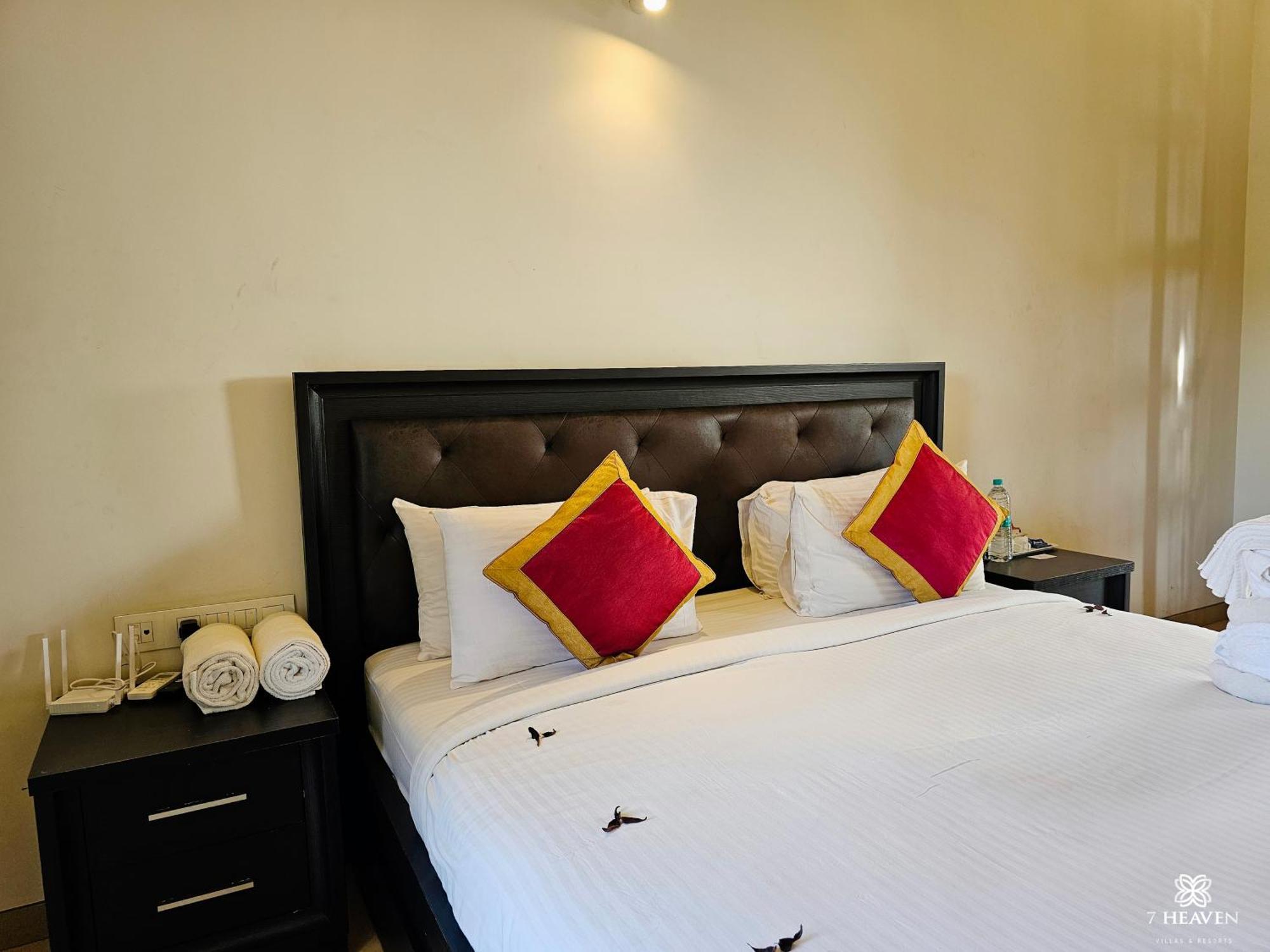 7 Heaven Villas & Resorts Chikmagalūr Esterno foto