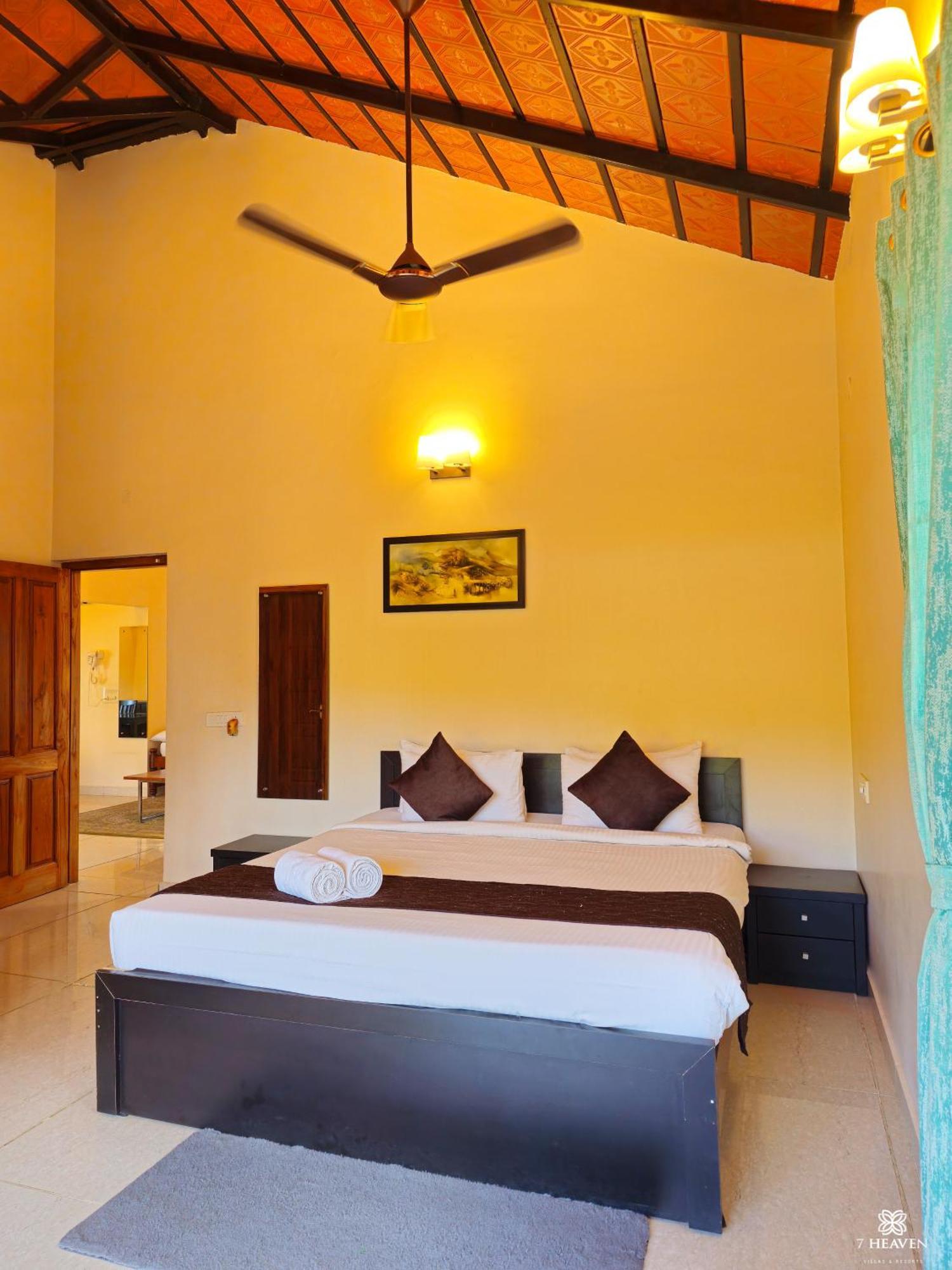 7 Heaven Villas & Resorts Chikmagalūr Esterno foto